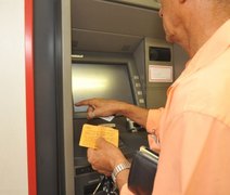 Agências bancárias reabrem nesta quarta-feira a partir do meio-dia