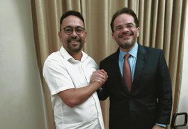 Coopaíba reforça parceria com presidente da ALE em agenda sobre desenvolvimento regional