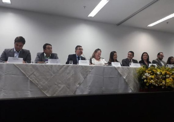 Orçamentos públicos de saúde são discutidos em Maceió