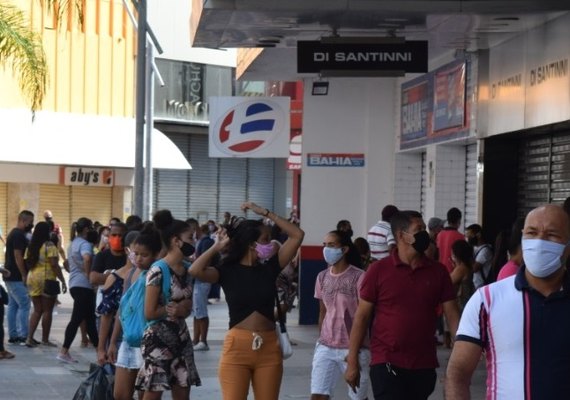 Centro de Maceió sofre mudança de horário no próximo feriado