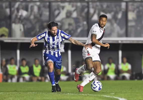 CSA enfrenta Itabaiana pela 16ª rodada da Série C nesta segunda-feira