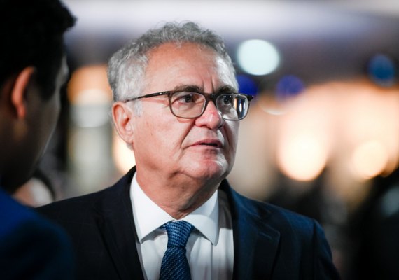 Renan quer Aras fora da PGR: “Blindagem a Bolsonaro e perseguição de adversários”