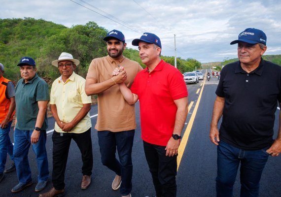 Trecho da AL 225 é recuperado após fortes chuvas em Piranhas