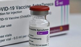 220 mil doses da vacina AstraZeneca chegam hoje (1°) ao Brasil