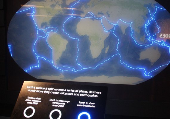 Satélite registra deslocamento de 30 cm da crosta terrestre após terremotos