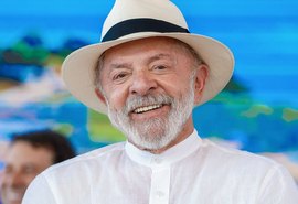 Presidente Lula faz cirurgia de catarata e tem alta hospitalar