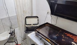 Estabelecimento é interditado pela Vigilância Sanitária após flagra de insalubridade em Maceió