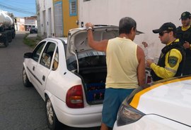 Veículos são removidos por transporte irregular de passageiros em Maceió
