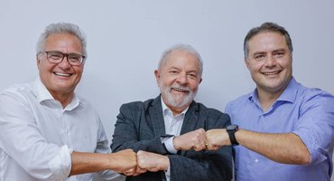 O que explica a liderança do senador Renan? 1 - Não usa mentiras na campanha. 2 - Alagoas conhece sua história de lutas