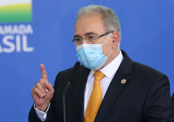 Marcelo Queiroga reduz intervalo para dose de reforço das vacinas contra Covid-19