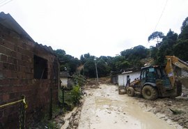 Número de mortos por chuvas em Pernambuco sobe para 120