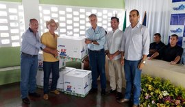 Governo de Alagoas entrega kits de irrigação e alevinos a produtores de São José da Laje