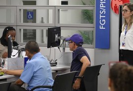 Governo estuda liberar recursos de contas inativas do FGTS