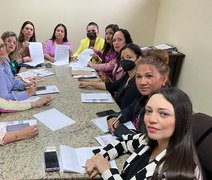 Comissão da Mulher na ALE recebe Carta Pública pelo fim da violência contra as mulheres e apresenta leis aprovadas na Casa