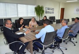 Sistema Fecomércio e prefeitura de Palmeira discutem parceria