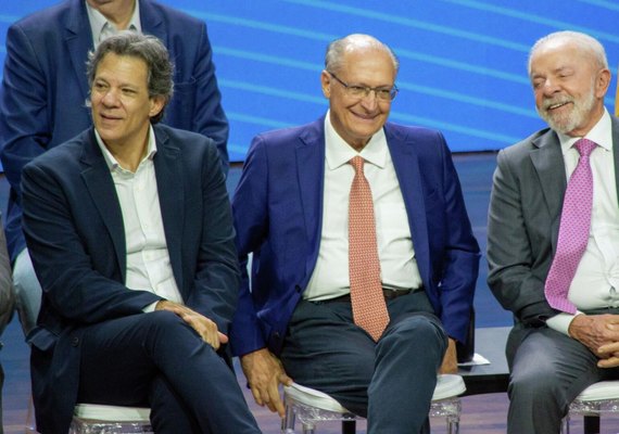 Haddad e Alckmin lideram disputa ao Senado por São Paulo, aponta Datafolha