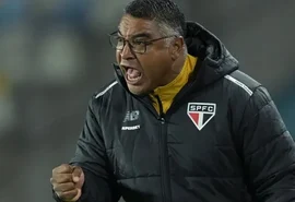 São Paulo mantém Roger Machado apesar da pressão e críticas internas