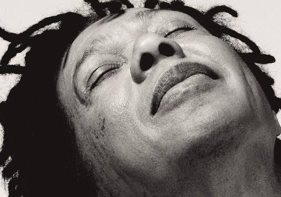 Com show marcado em Alagoas, Djavan completa 74 anos consolidado como um dos maiores artistas do país