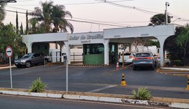 Bolsonaro solicita ao STF autorização para receber filhos no Dia dos Pais
