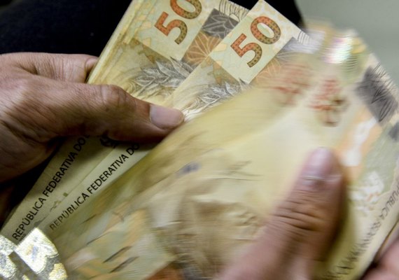 Auxílio Brasil de R$ 600 começa a ser pago nesta terça-feira