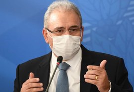 Queiroga confirma mais de 30 milhões de doses de vacina para abril
