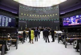 Câmara dos Deputados recomeça a votação do projeto do novo Código Eleitoral