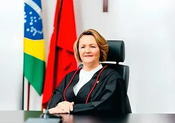 Alagoana deve ser nomeada ministra do STJ por Lula ainda este mês