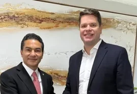 Davi mostra habilidade, vence 1º round e está no jogo pelo Senado