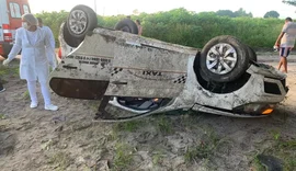 Jovem empresária morre após capotamento de carro na BR-101