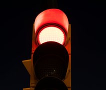 Governo federal rejeita medida de Maceió que permite avançar o sinal vermelho