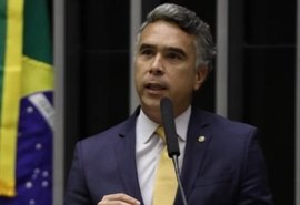 Deputado federal acusa JHC de usar dinheiro público para fazer showmícios