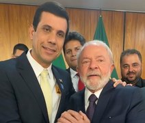 Presidente da AMA participa de reunião com presidente Lula, em Brasília