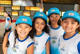 Semana da Criança leva 100 alunos da rede municipal ao Maikai, em Maceió