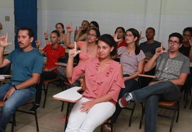 Seduc oferta 105 vagas para curso gratuito de Libras; confira