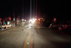 Veículo colide com outro em Maragogi e deixa quatro pessoas feridas