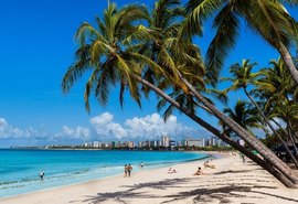 IMA aponta cinco trechos de praias impróprios para banho em Alagoas