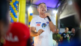 Com Galba e Marcelo Victor, Renan Filho lota ginásio no Tabuleiro