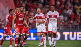 CRB é terceiro no returno da Série B e mira vaga no G-6