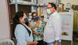 Luciano Barbosa visita UBS e reativa programa de atenção a mulher
