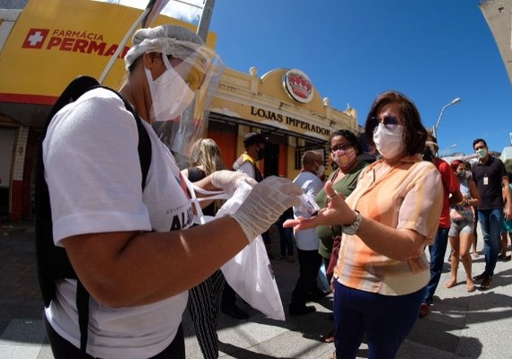 Alagoas tem 90.820 casos da Covid-19 e 2.242 óbitos