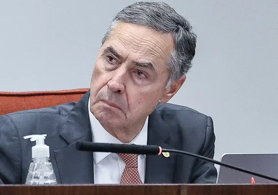 Ministro Luis Roberto Barroso anuncia aposentadoria do STF