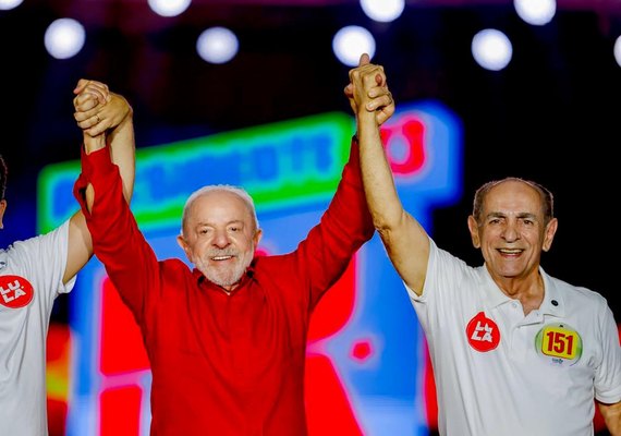 'O Trump que se meta no país dele', diz Lula sobre possível interferência nas eleições brasileiras
