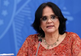 Jornal diz que Damares agiu para impedir aborto de criança de 10 anos