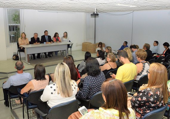 Termo de adesão ao Provida é assinado por 44 municípios alagoanos