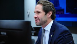 Projeto que pune com perda de cargo ou mandato, condenado por violência contra a mulher avança