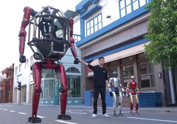 Empresa chinesa lança primeiro robô transformer tripulado produzido em série