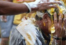 Guerra de ovos é encerrada pela polícia Militar; Veja vídeo