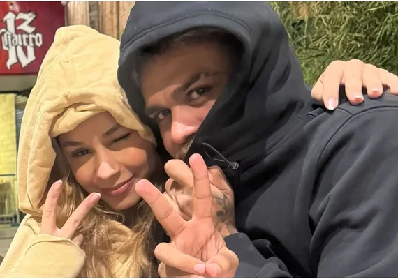MC Cabelinho e Flávia Saraiva aparecem juntos em foto e levantam rumores de affair