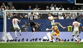 Argentina vira sobre a Inglaterra e garante vaga na final
