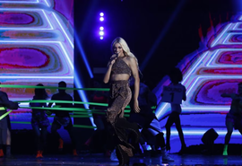 Cantora Pabllo Vittar comenta críticas dos fãs e desabafa: ‘Esquecem que a gente é humana’